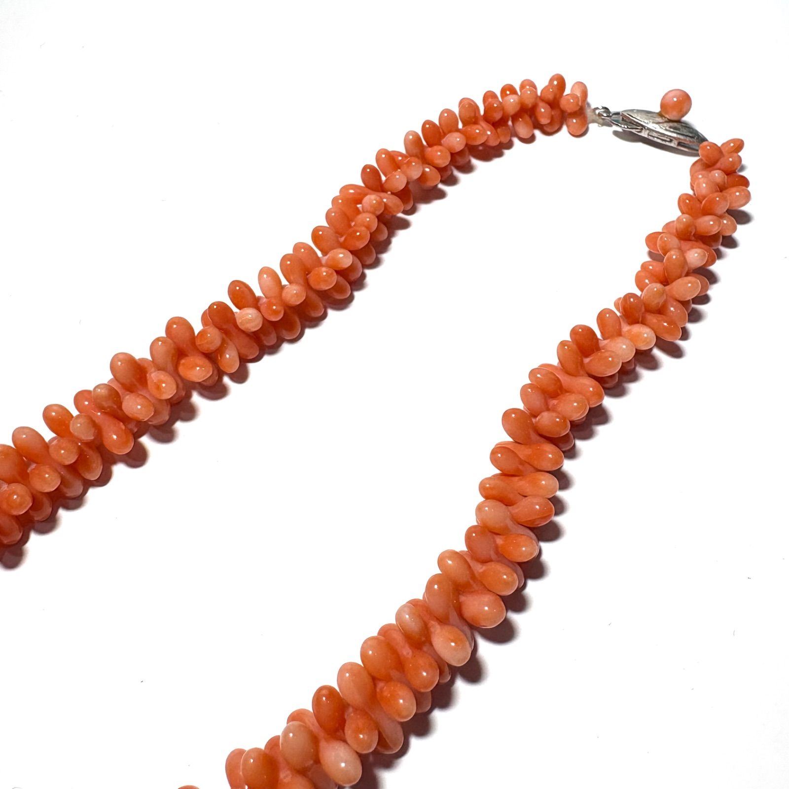 艶やか天然桃珊瑚ネックレス 42cm シルバー金具 上品カラー - メルカリ