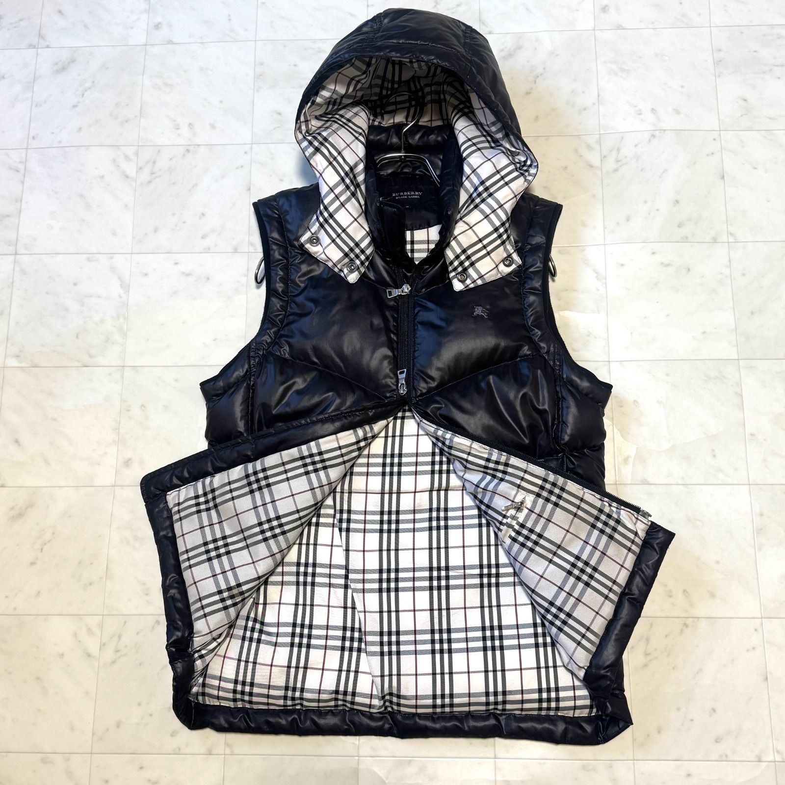 BURBERRY BLACK LABEL チェック柄 ベスト M BURBERRY BLACK LABEL バーバリーブラックレーベル ダウンベスト M 黒