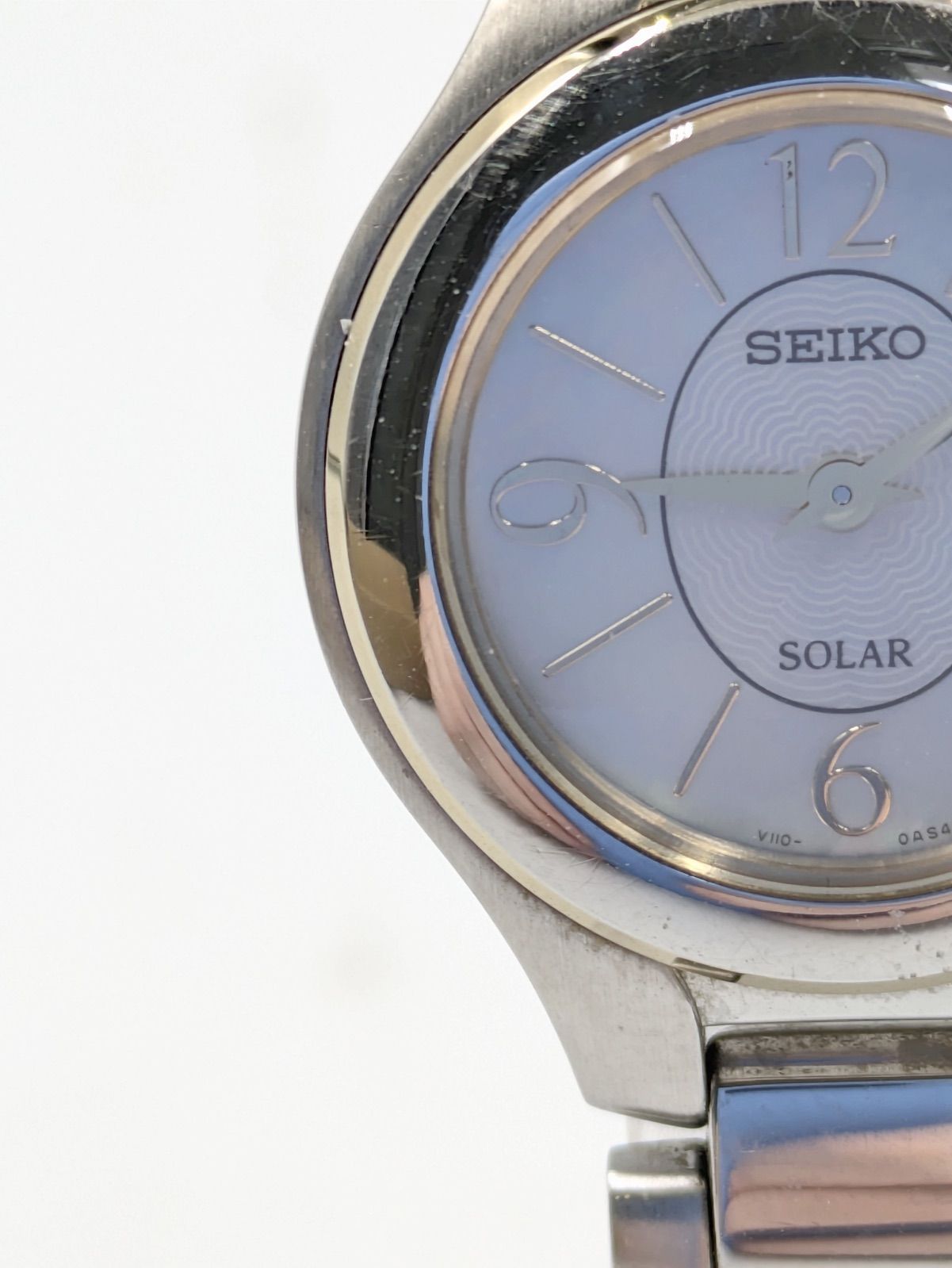 SEIKO セイコー ソーラー 腕時計 シルバー×ゴールド レディース V110