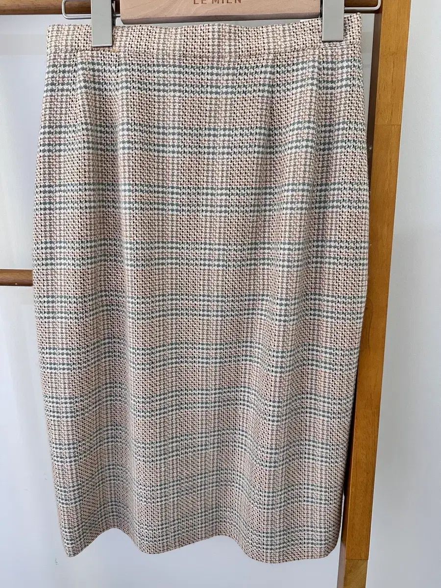 バーバリー チェック スカート ミディ丈 (サイズ9)