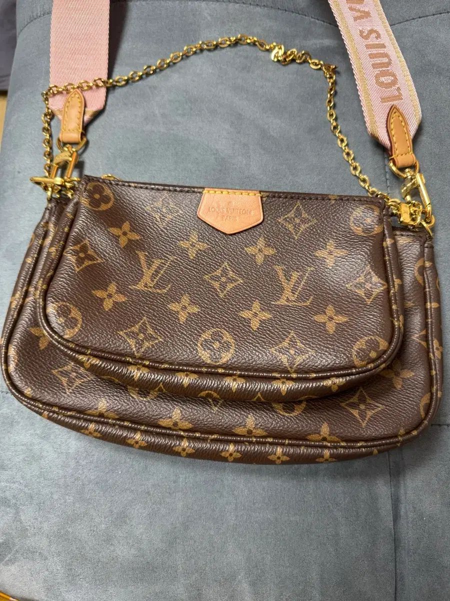 ルイヴィトン マルチ ポシェット アクセソワール モノグラム ピンク