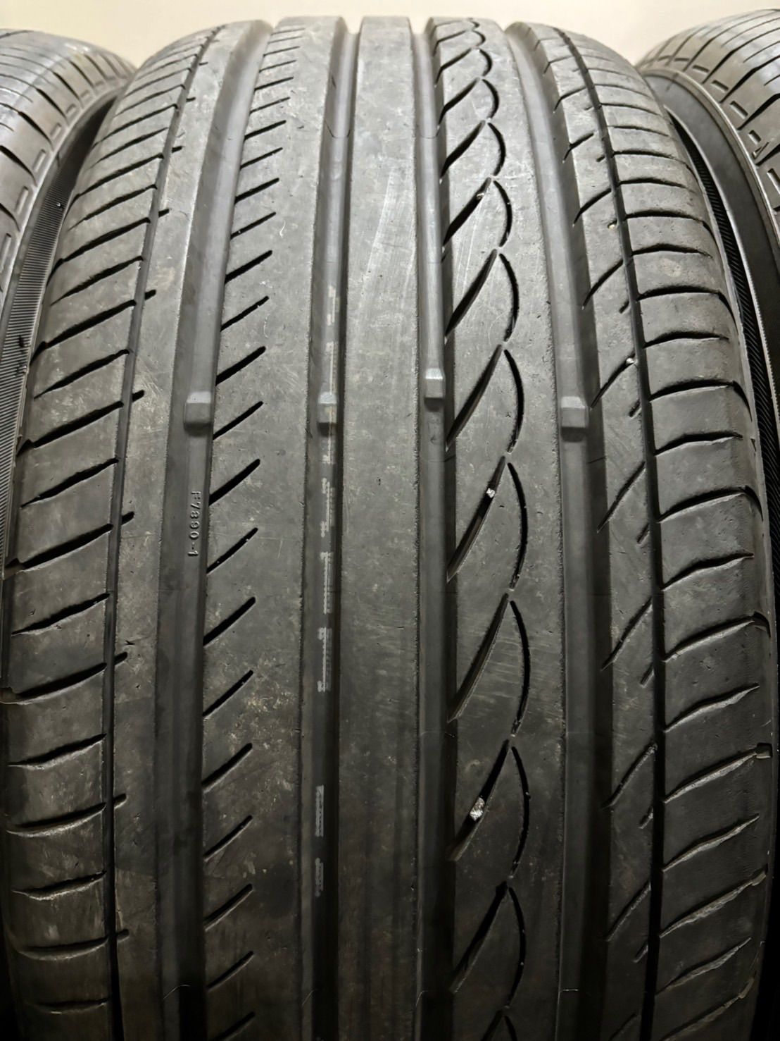  235 50 R 18 ADVAN dB decibel 13年製 夏タイヤ サマータイヤ 4本 ヨコハマ アルファード ヴェルファイア 南6 K 991 18インチ サマータイヤ ノーマルタイヤ