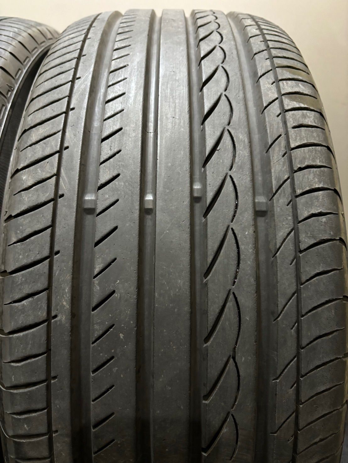 235 50 R 18 ADVAN dB decibel 13年製 夏タイヤ サマータイヤ 4本 ヨコハマ アルファード ヴェルファイア 南6 K 991