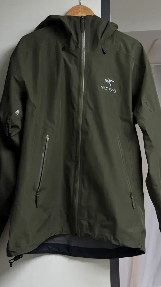 ARC TERYX アークテリクス タツ XL