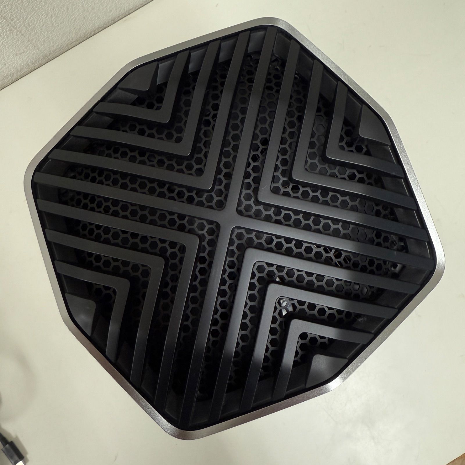 Blackmagic eGPU RX580 - メルカリ