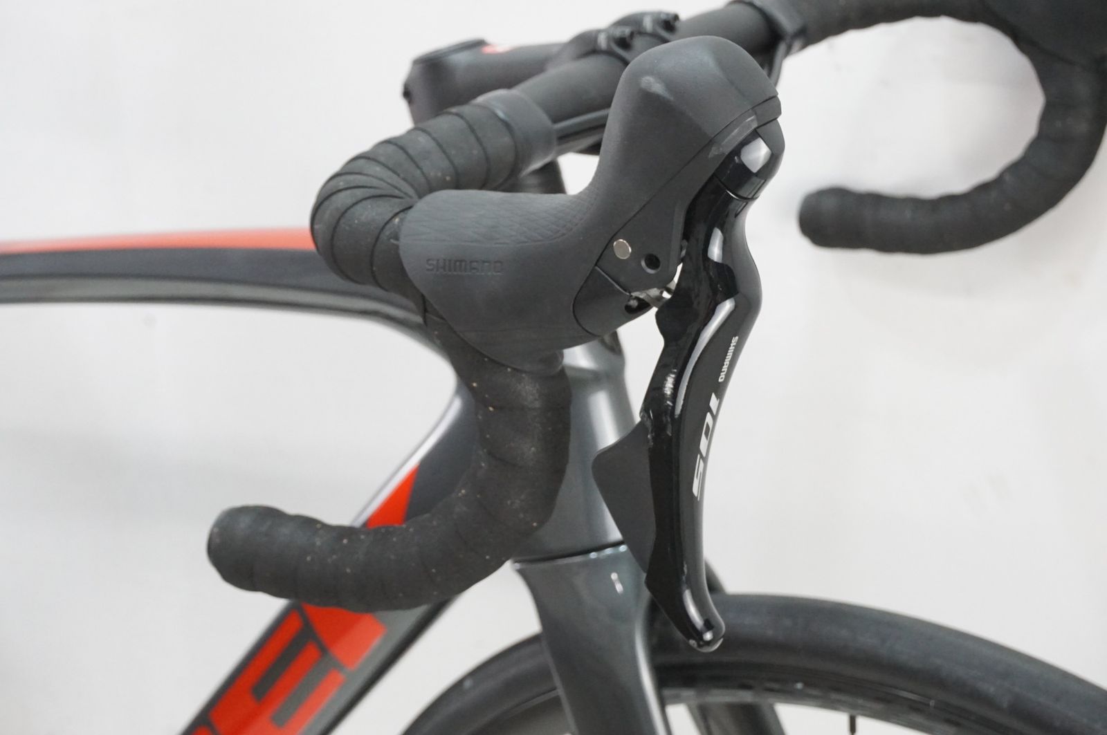 TREK トレック EMONDA SL 5 モデル 8 97 kg ロードバイク 防塵カバー 軽量化