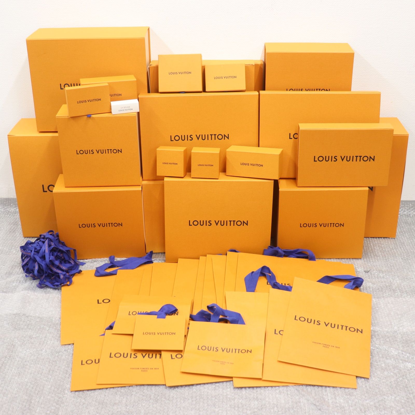 LOUIS VUITTON ルイヴィトン BOX 空き箱 ショッパー 紙袋 リボン オレンジ ブランド箱 まとめ インテリア 箱
