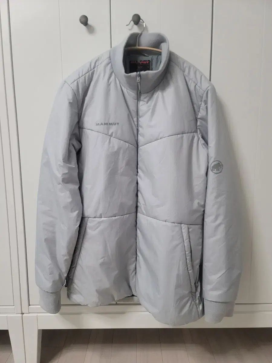 マムート 軽量 ダウン ジャケット グレー