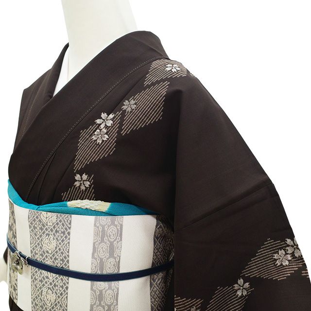 新古品】 本場奄美大島紬 着物 未使用 正絹 大島紬 袷 9マルキ カタス