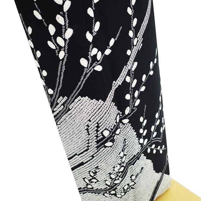 新古品】 訪問着 着物 未使用 フォーマル 正絹 絞り 袷 黒 白 枝葉