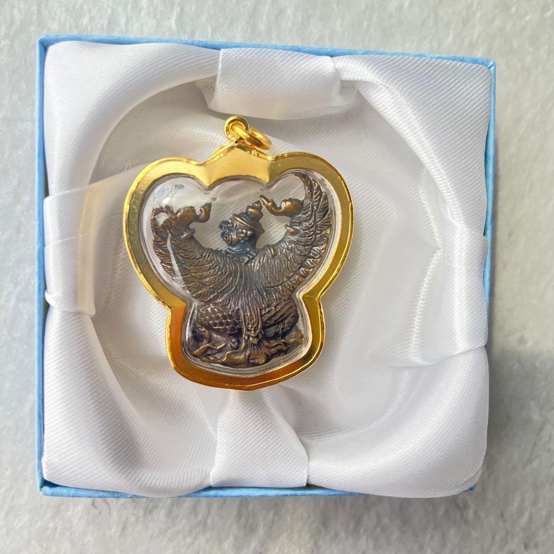 ガルーダ プラクルアン タイ製 護符 お守り 魔除け 開運 国家守護神 金