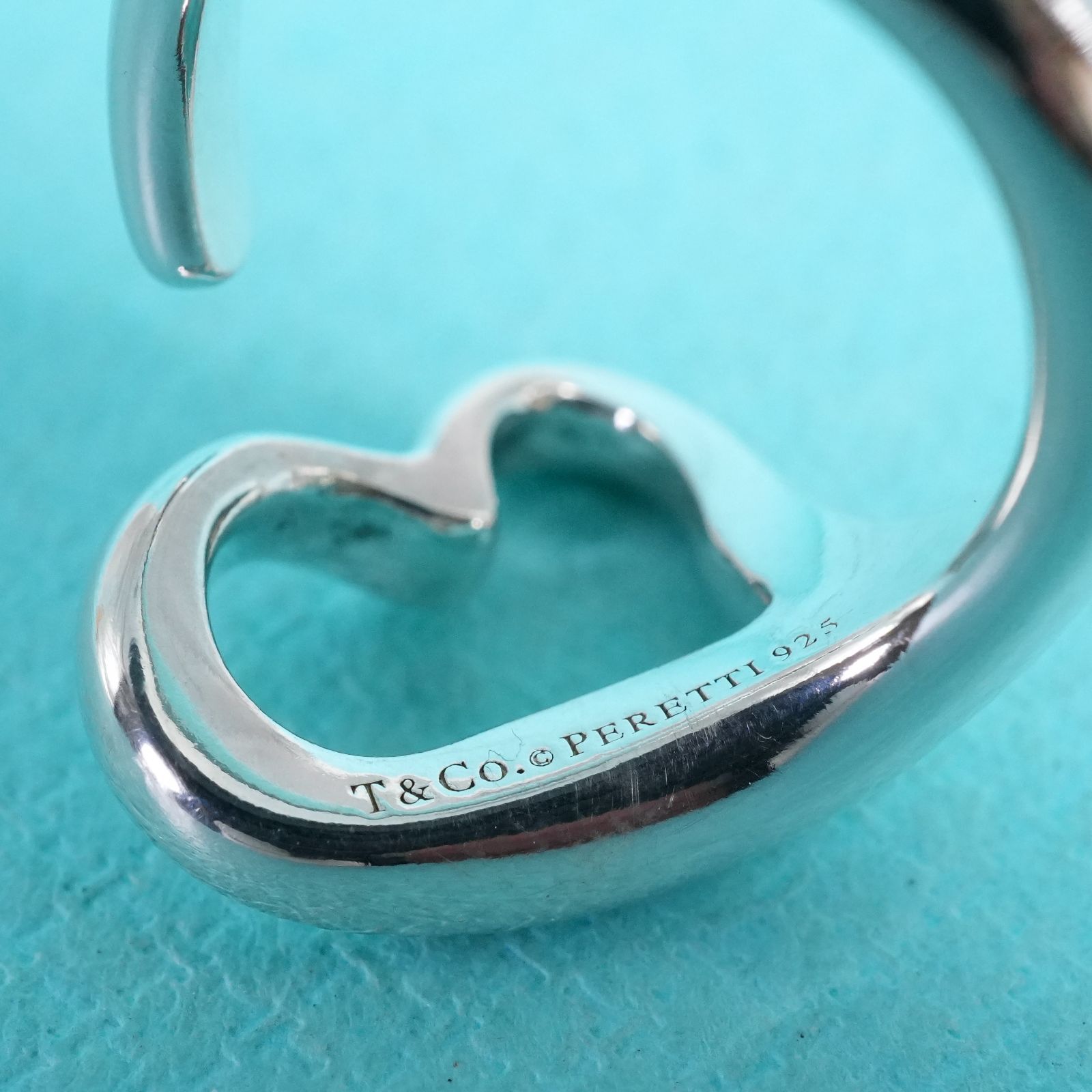 【極美品】 ティファニー オープンハート リング 約8号 ペレッティ A490 極美品】 ティファニー オープンハート リング 約8号 ペレッティ A490