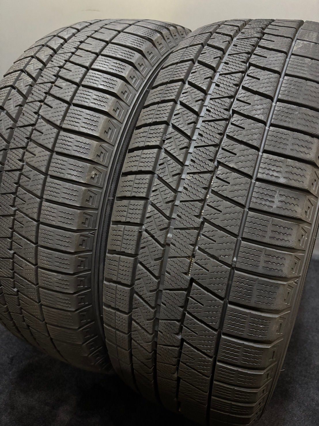 225 60 R 16 DUNLOP WINTER MAXX 03 23年製 スタッドレス 2本 ダンロップ ウィンターマックス 2 K 994