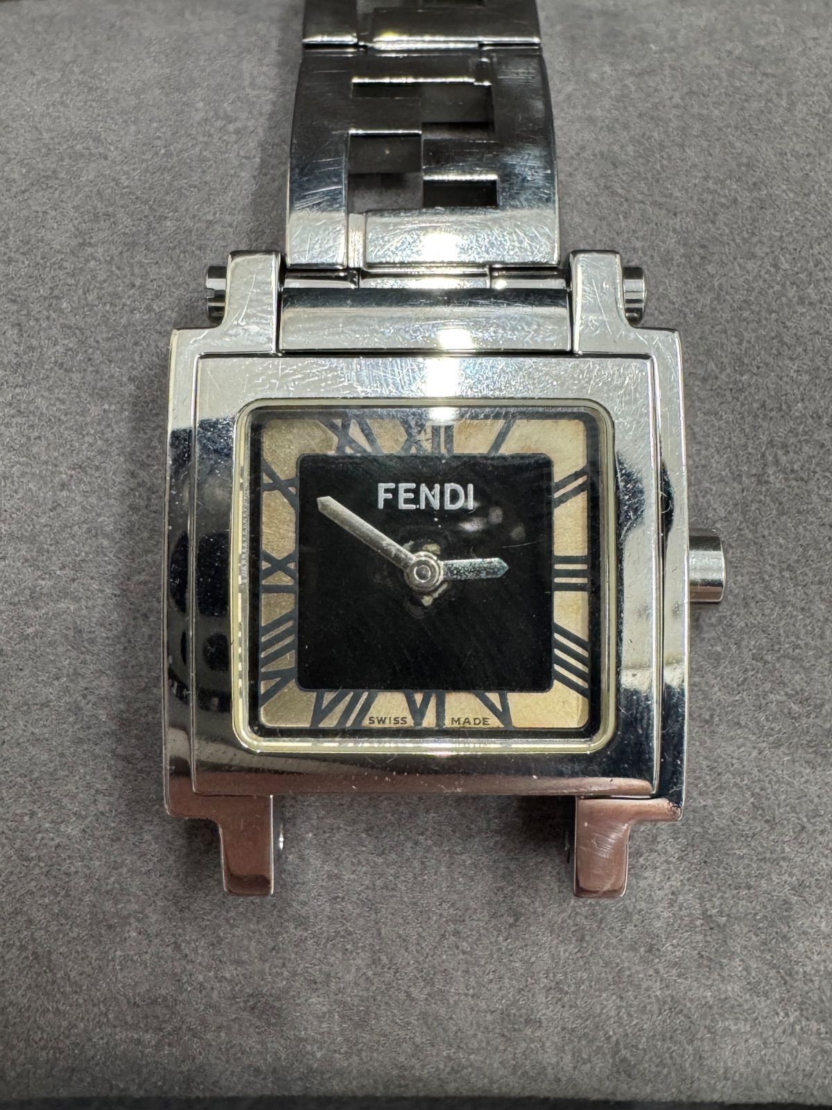 ジャンク品・パーツ取り用】FENDI フェンディ クアドロ スクエア 6000L