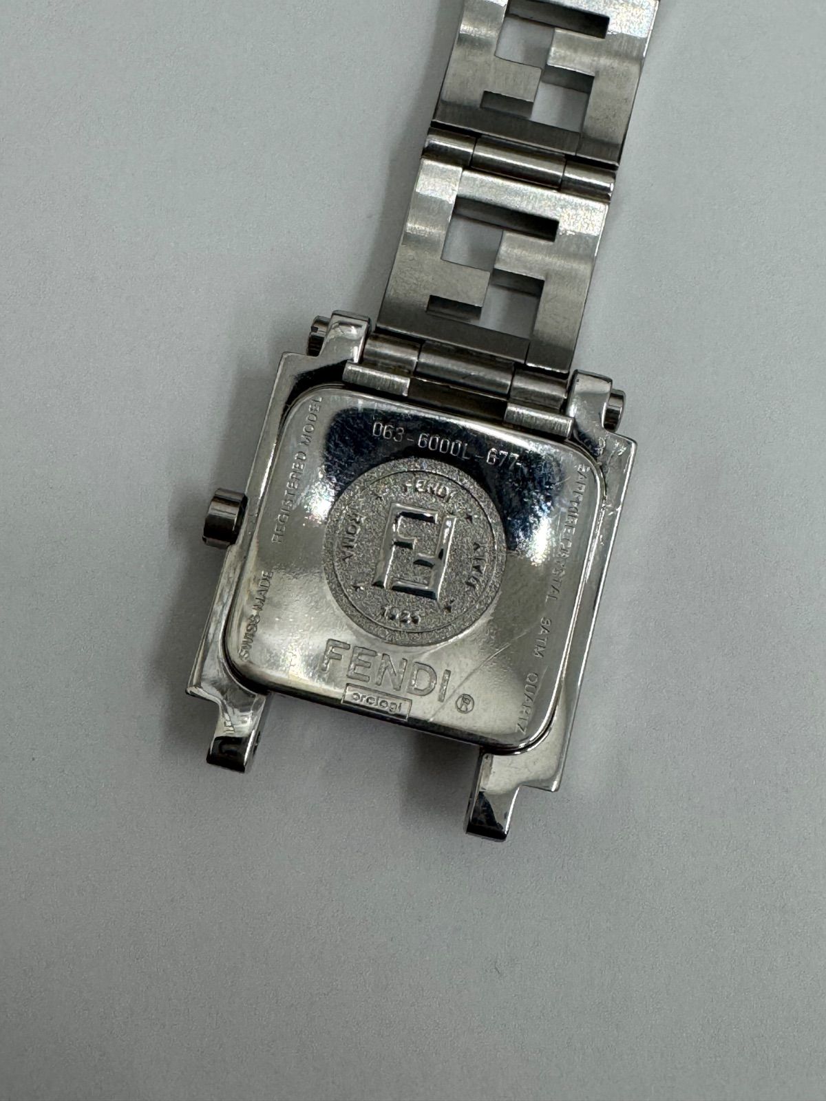 ジャンク品・パーツ取り用】FENDI フェンディ クアドロ スクエア 6000L