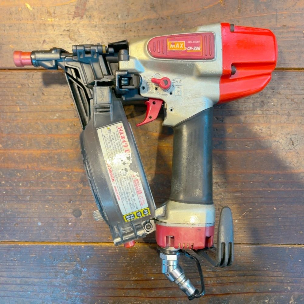 7日保証 整備品 消耗部品交換済 MAX マックス CN 238 常圧 38 mm 内装用釘打ち機 本体のみ ピストン