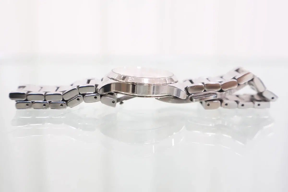  グッチ タイムレスキャットウォッチ 530242 I 1600 1402 腕時計(クォーツ) 腕時計(アナログ)