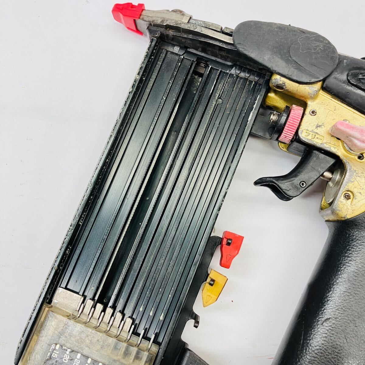  整備品 動作良好 HIKOKI 日立 高圧 55 mm フィニッシュネイラ NT HM 2 本体のみ 釘打機 エアーツール