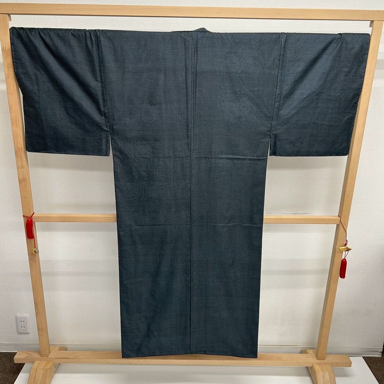 男性着物 本場大島紬 亀甲絣 正絹 着物 MK-1886 - メルカリ