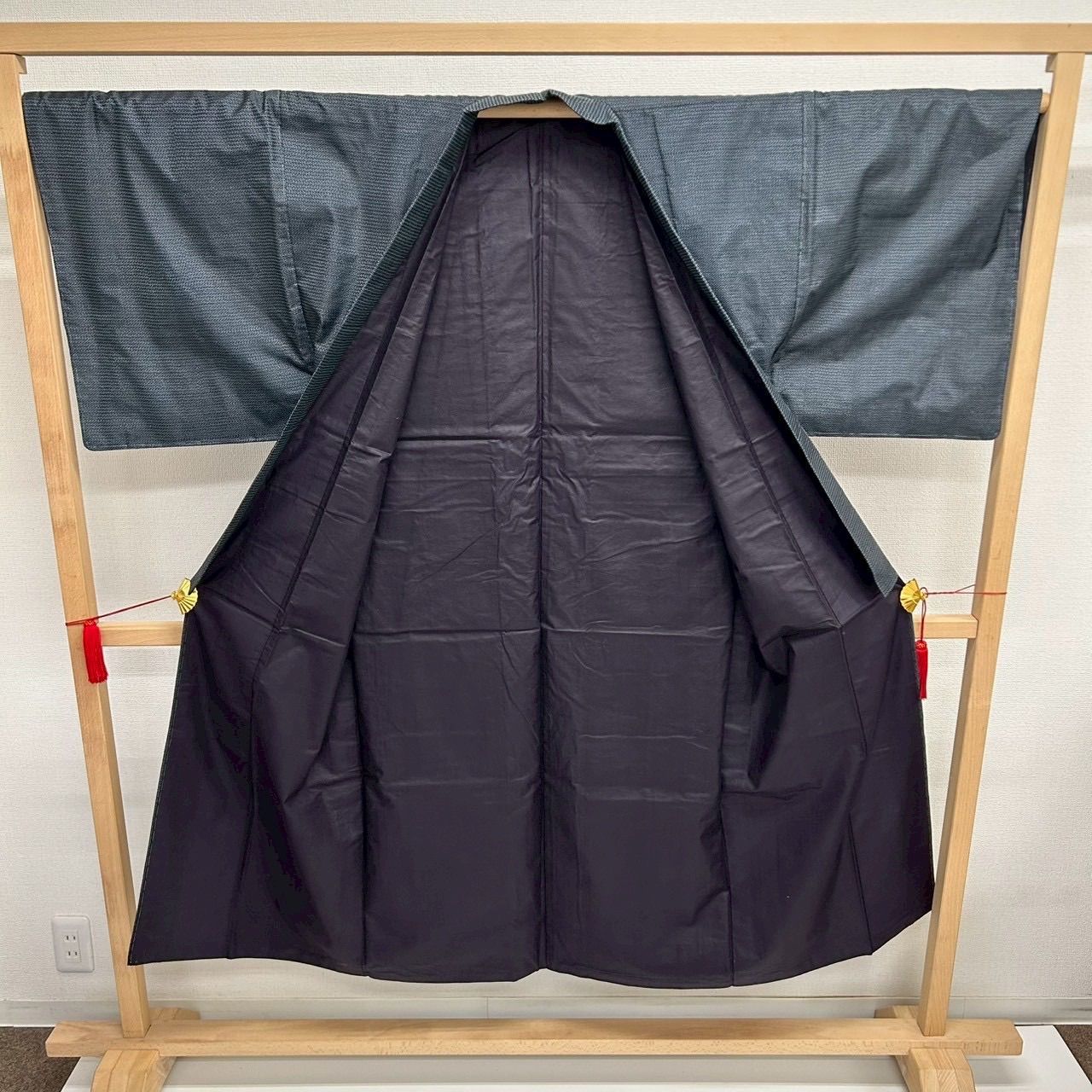 男性着物 本場大島紬 亀甲絣 正絹 着物 MK-1886 - メルカリ