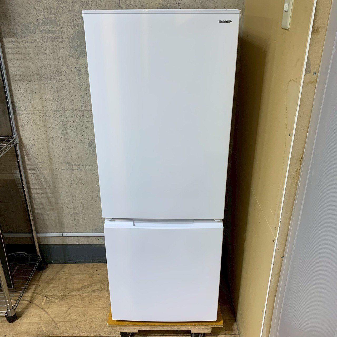 関東一円送料無料】SHARP シャープ 2ドア冷凍冷蔵庫 SJ-D18P-W 179L