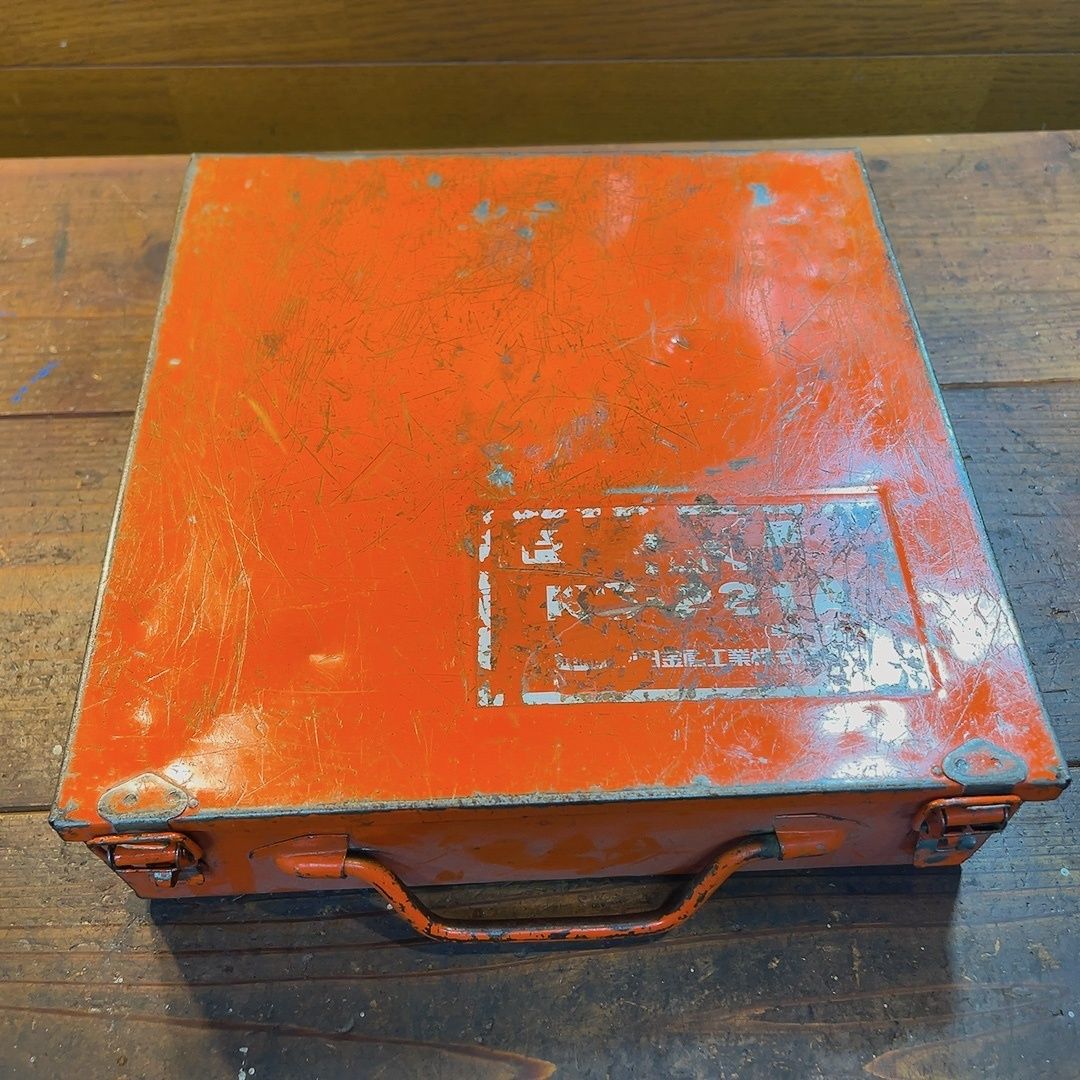 一時締めシャーレンチ