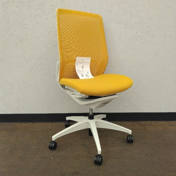 オカムラ オフィスチェア 肘なし C 737 WW F 1 H 9 製 イエロー ハイバック 肘無し デスクチェア チェア イス 椅子