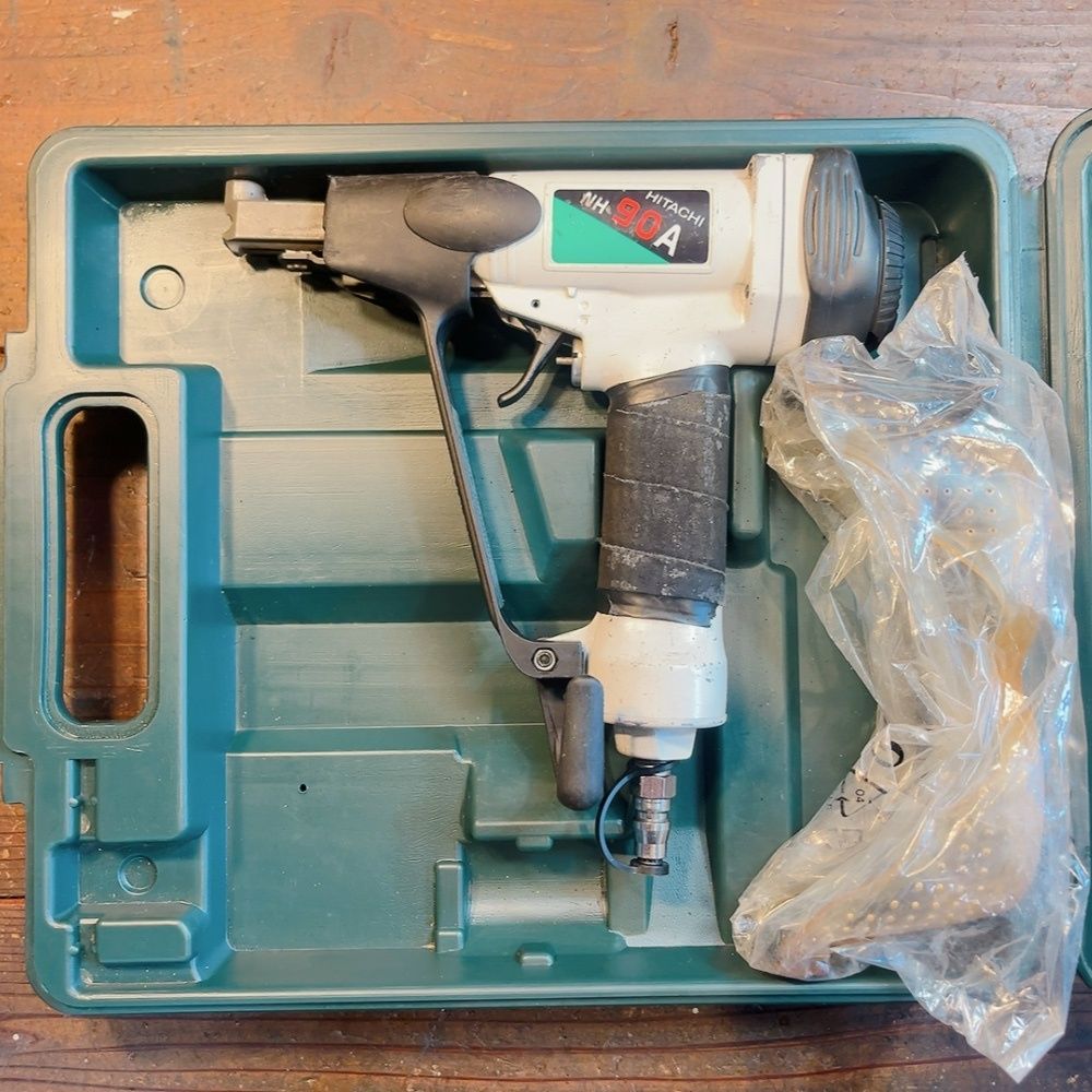 7日保証 整備済 消耗部品多数交換 日立 HIKOKI 常圧 90 mm ばら釘打機 NH A ケース付き 動作良好