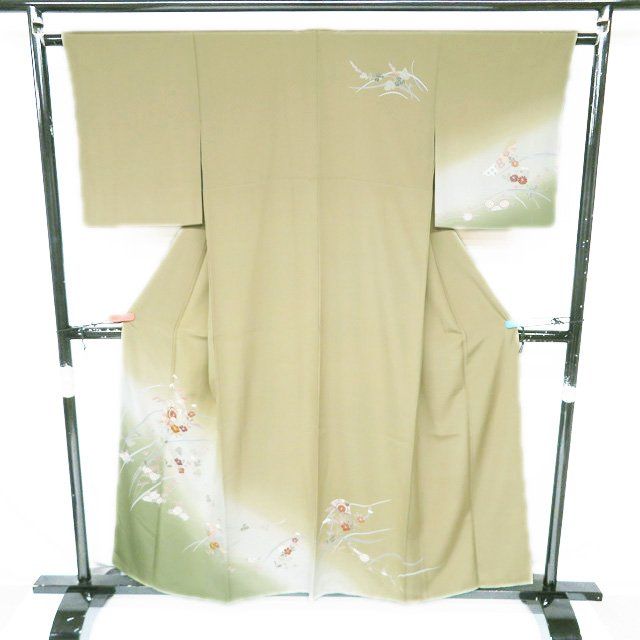 訪問着 着物 中古 正絹 袷 フォーマル 金駒刺繍 花の図 青朽葉色 多色 身丈156cm 裄63cm M きもの北條 A1272-25 訪問着 着物 中古 正絹 袷 フォーマル 金駒刺繍 花の図 青朽葉色 多色