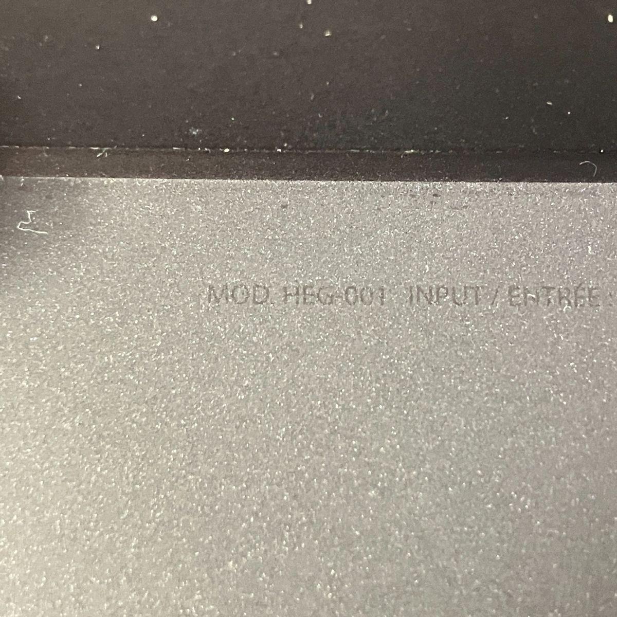 001 有機ELモデル