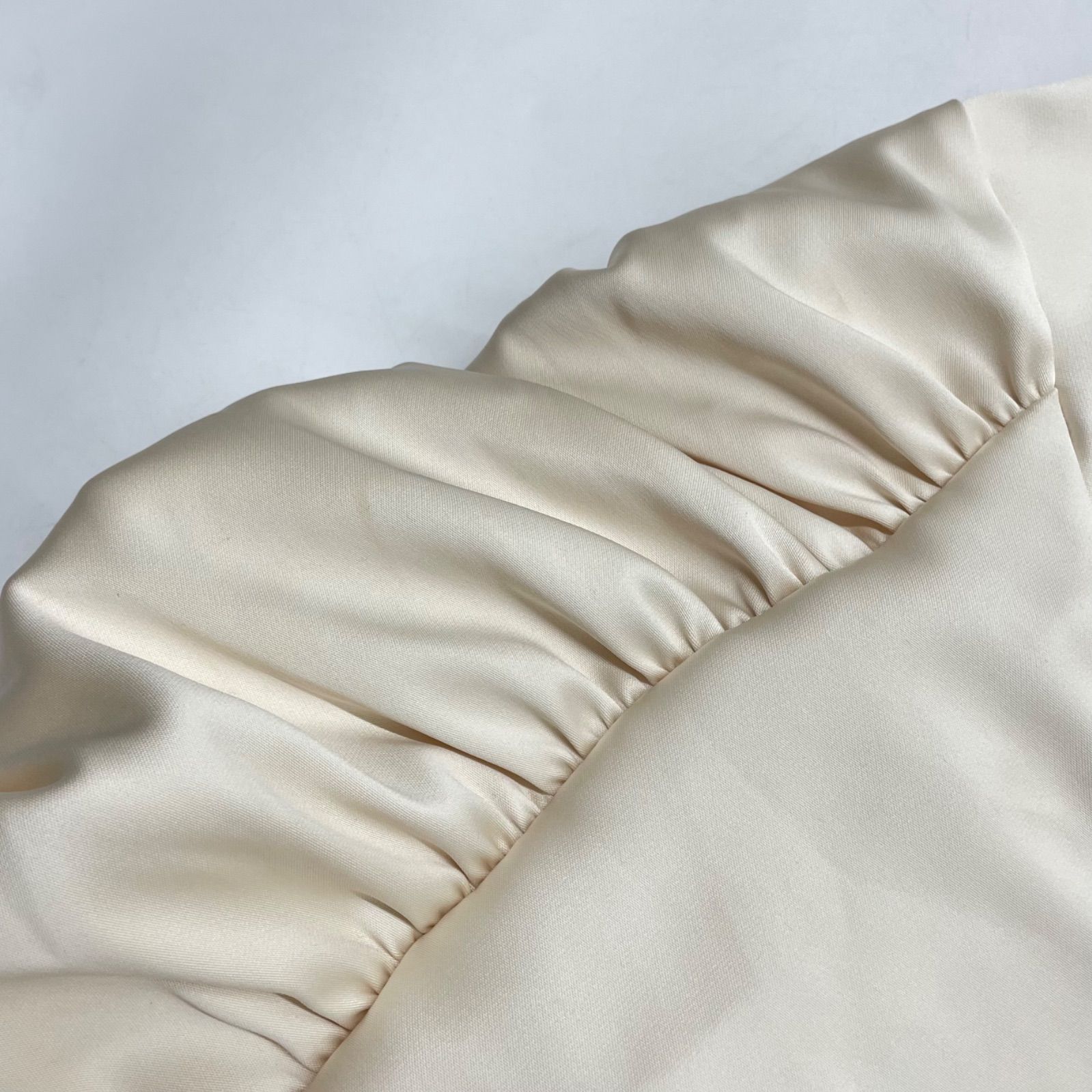 maison de Dolce. メゾンドドルチェ グロッシーブルゾン アウター