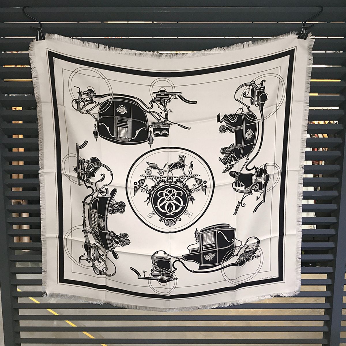 エルメス カレH 80 オム フリンジ エクスリブリス エクリュ 14653