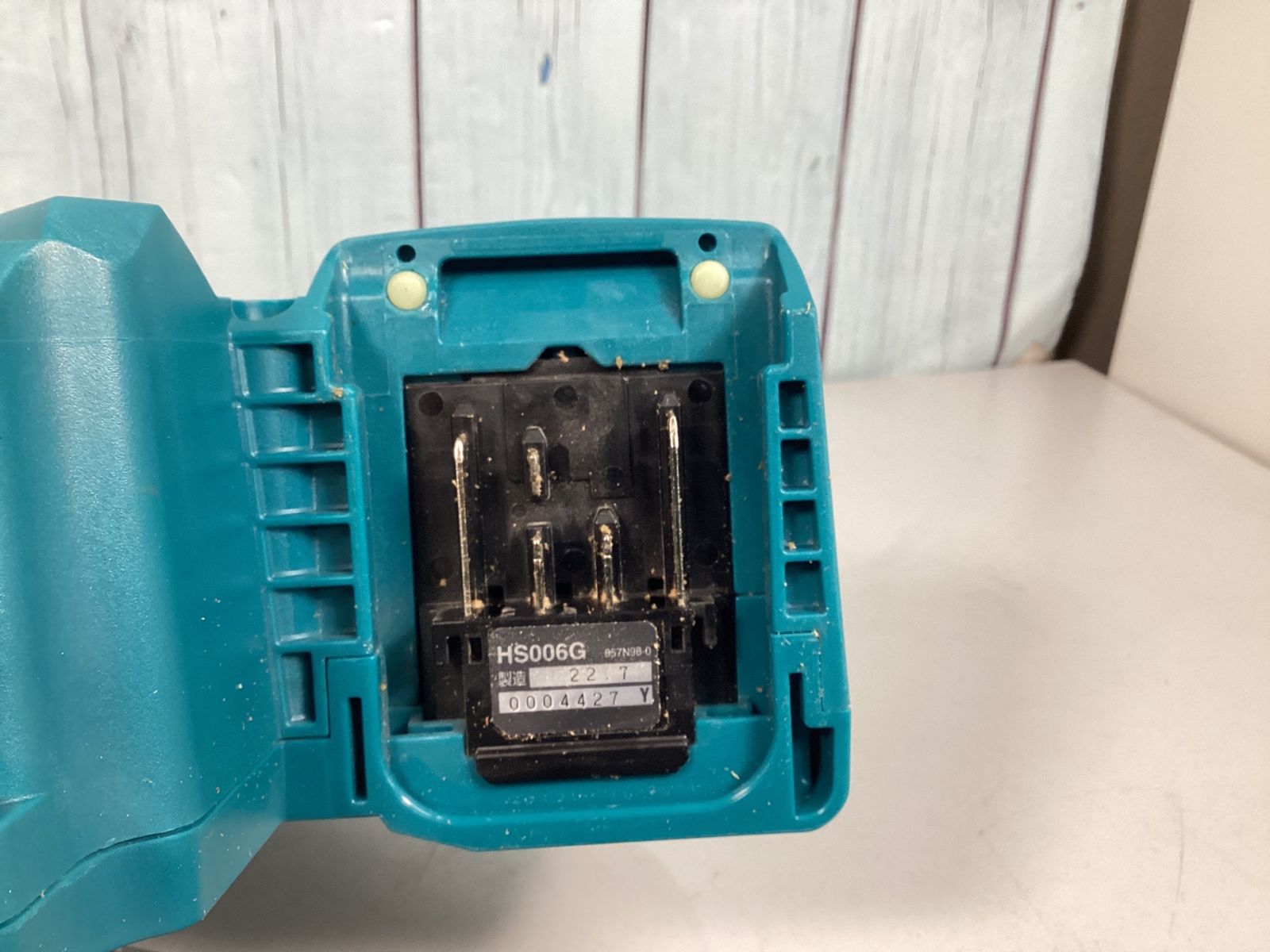 makita コードレスマルノコ