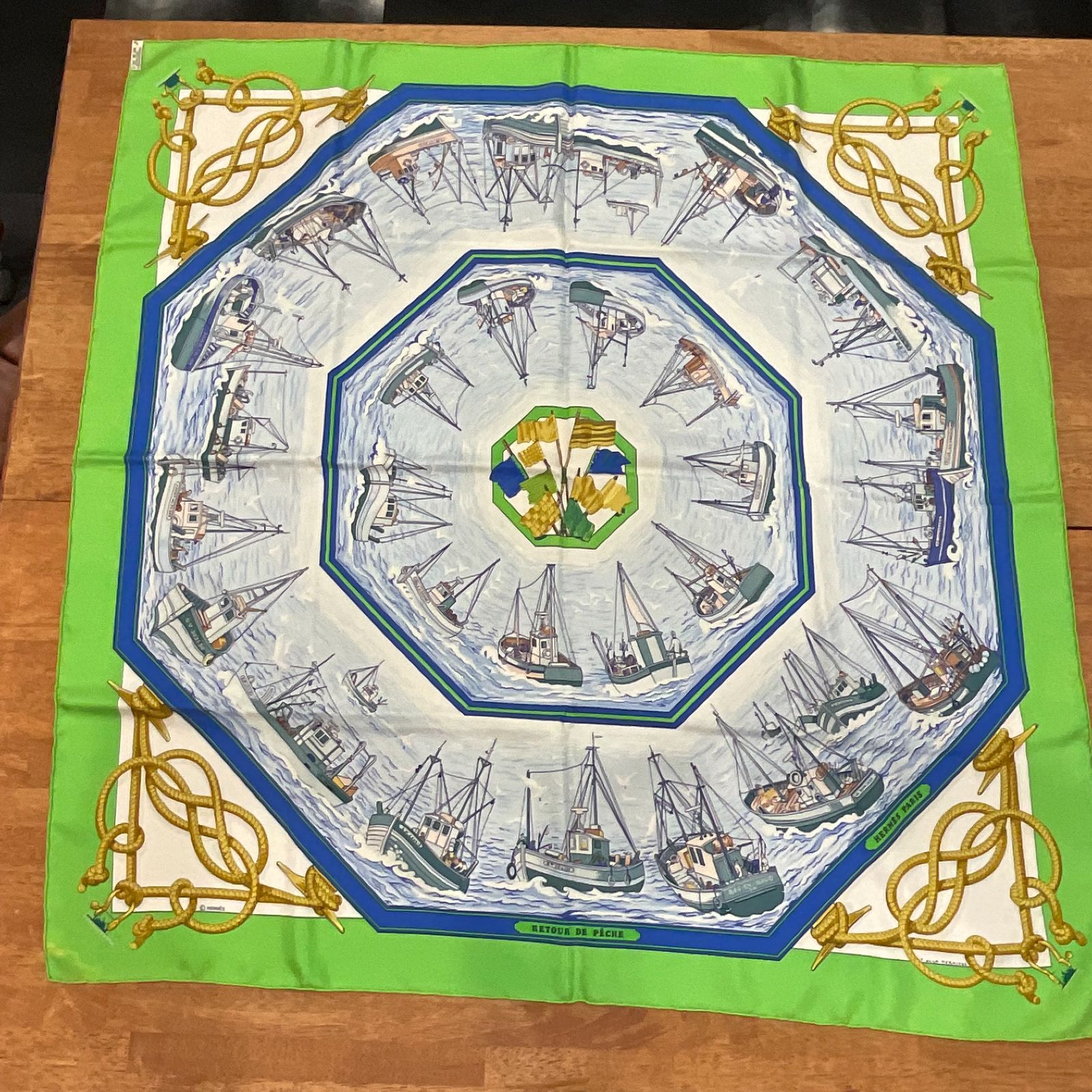 エルメス タグ付 カレ B25112175