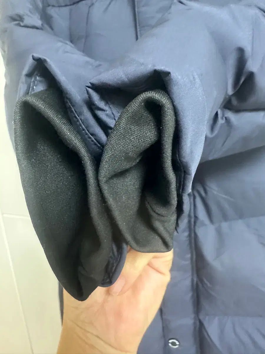 ダウンジャケット