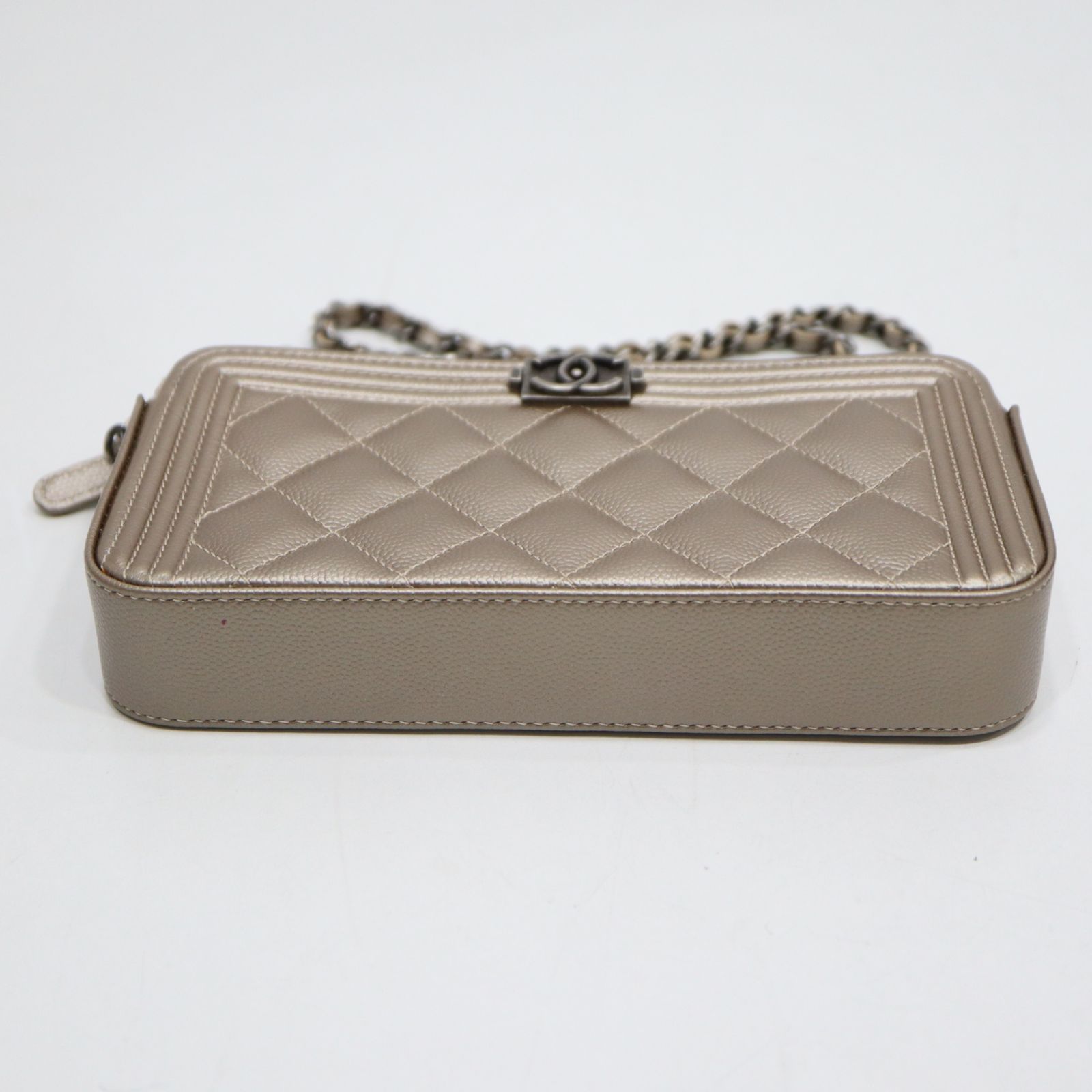 未使用 CHANEL シャネル ボーイシャネル チェーンウォレット