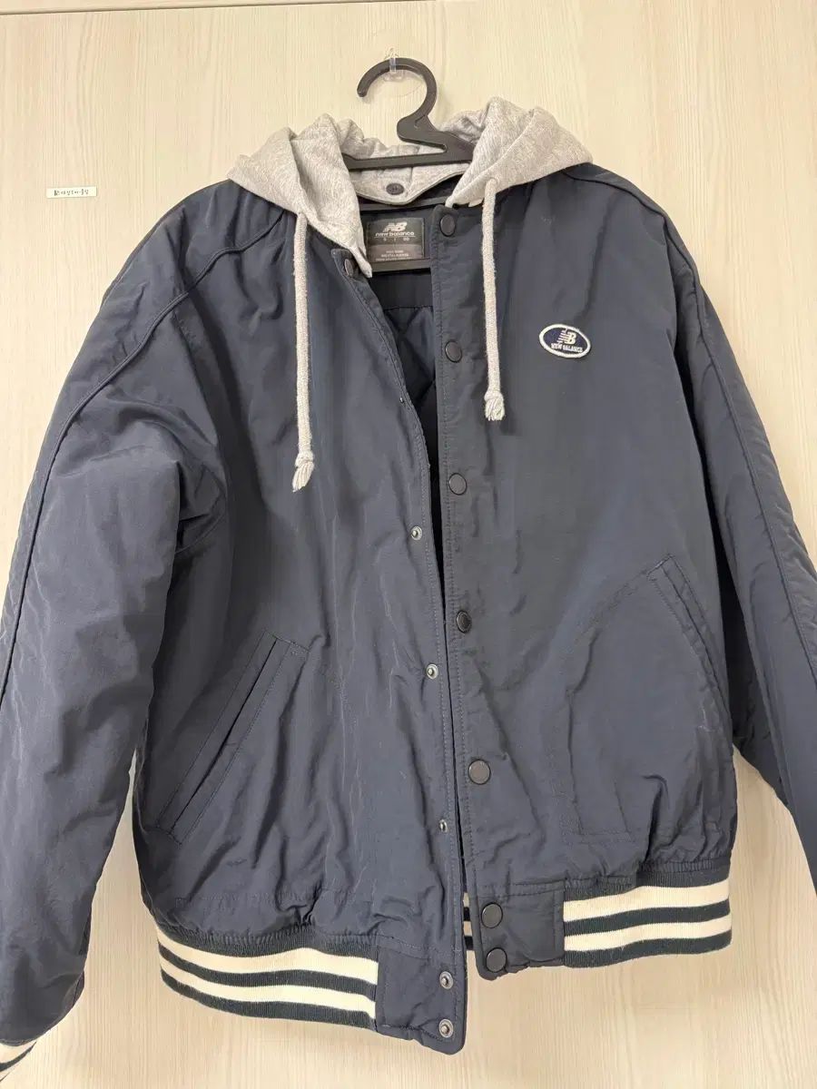 ニュー ンス フーディー アウター