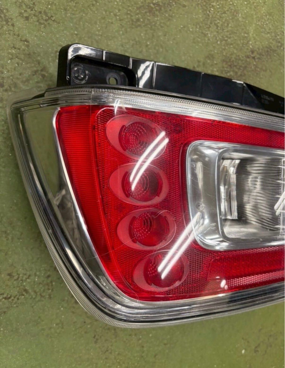 スズキワゴンR 左テールランプ ICHIKOH D205 スズキワゴンR 左テールランプ ICHIKOH D205 スズキワゴンR 左