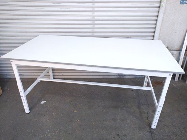 引取 YamaTec ヤマテック 軽量作業台 半面棚板付き ワークテーブル 117976