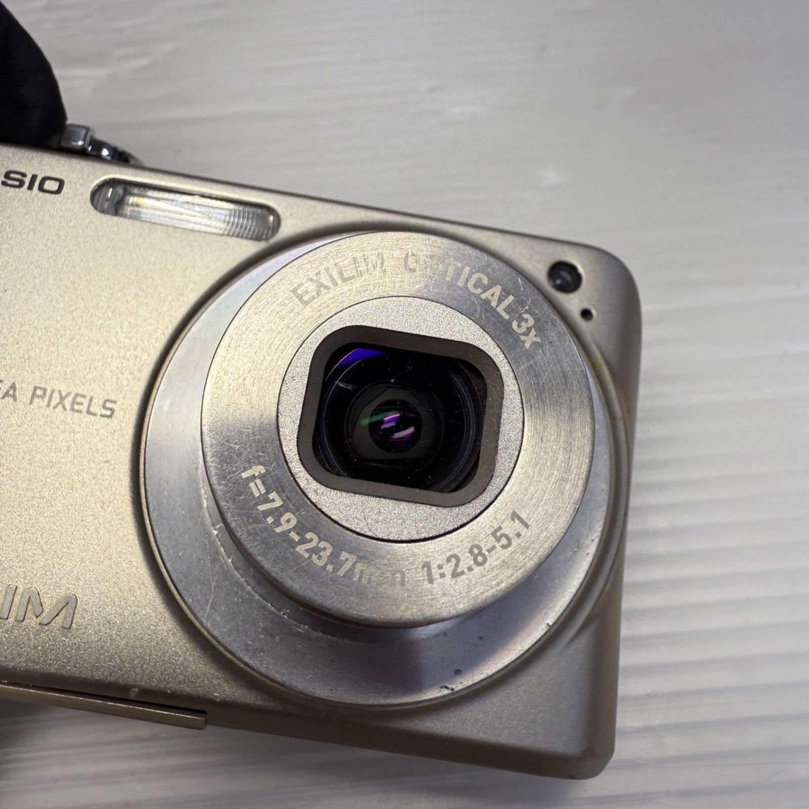 ☆カシオ エクシリム☆EX-Z1080 CASIO EXILIM ゴールド デジカメ