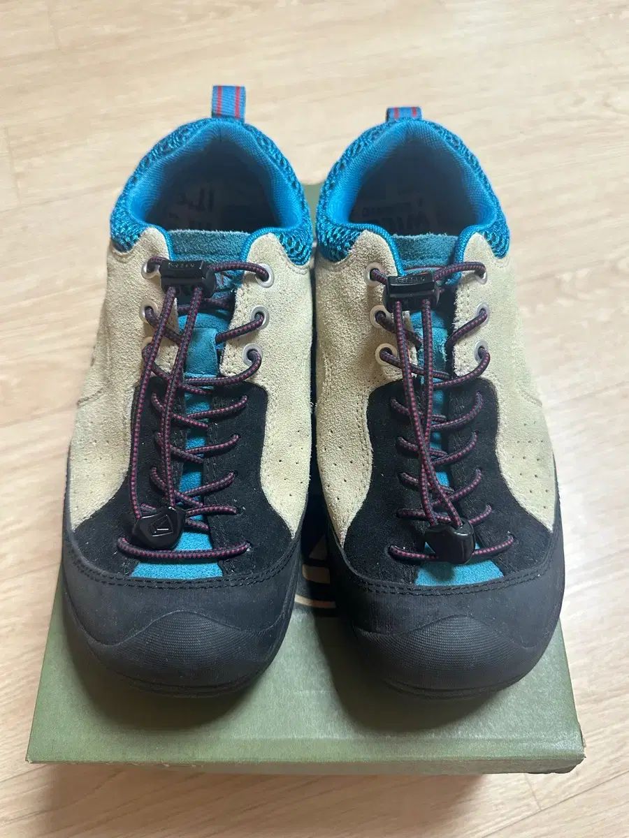 キーン ジャスパーロック ウィメンズ 255 マン 250