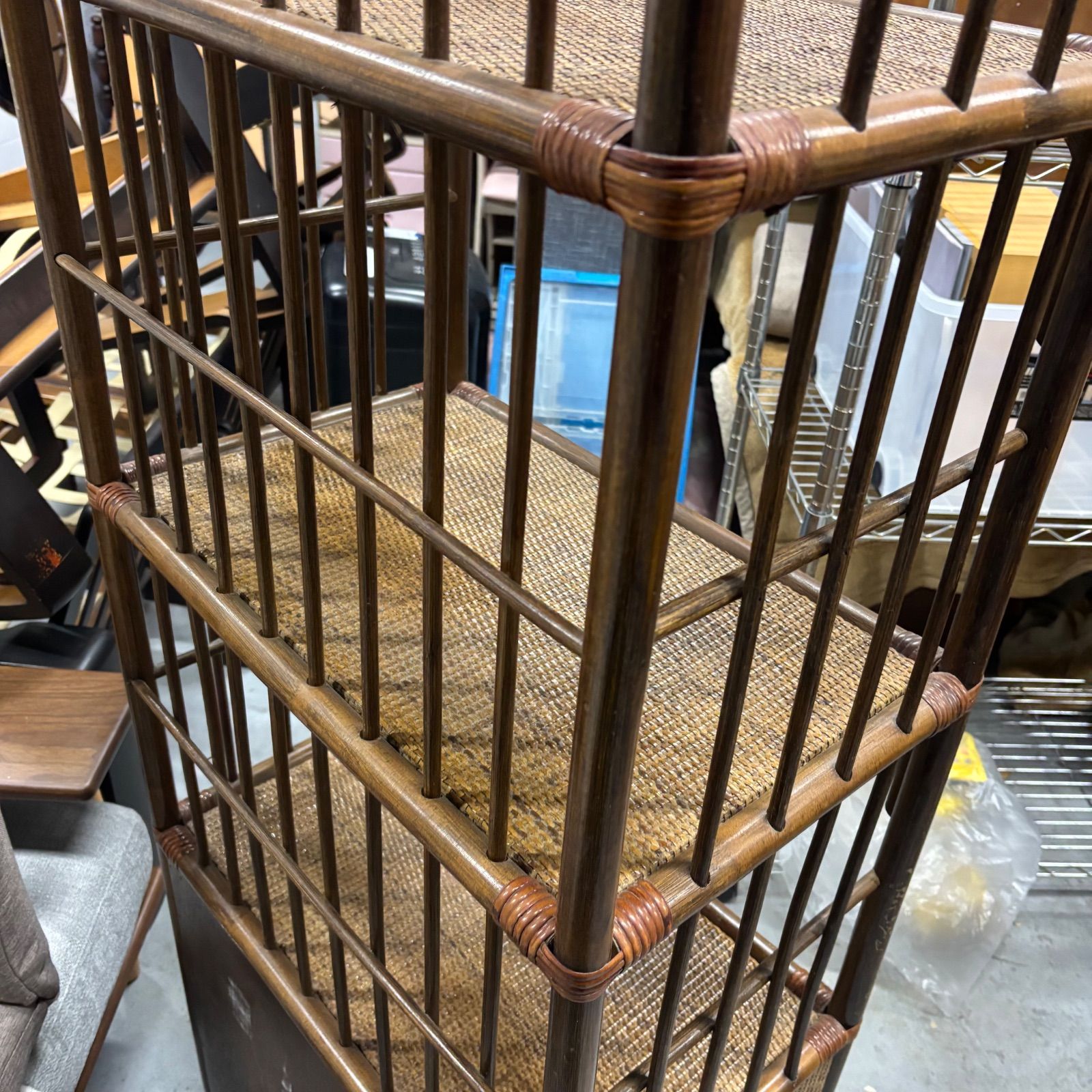 ヴィンテージ ラタン アーチ型 シェルフ 3段チェスト 籐家具