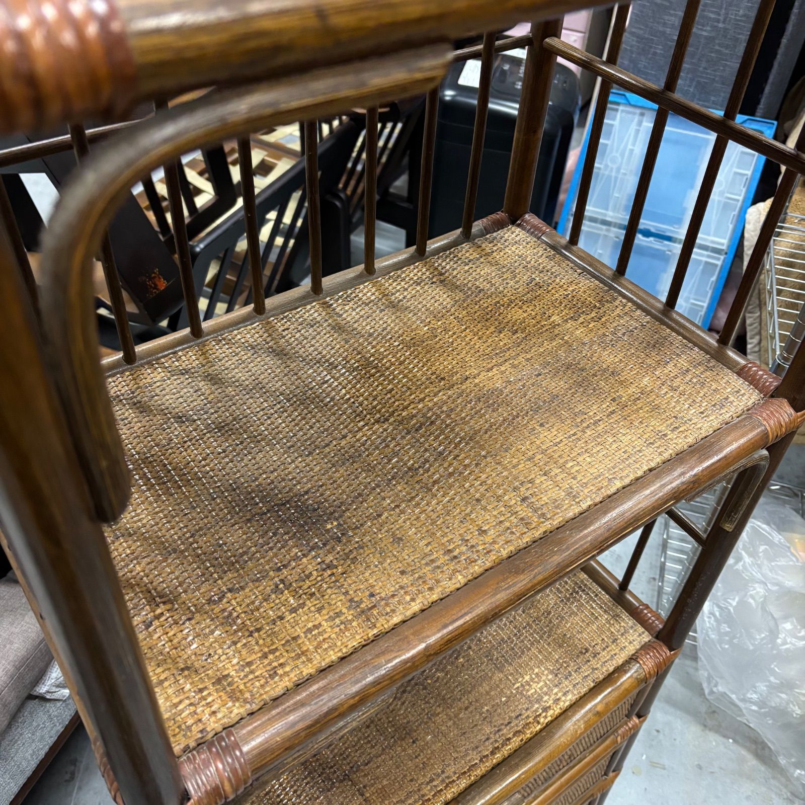 ヴィンテージ ラタン アーチ型 シェルフ 3段チェスト 籐家具