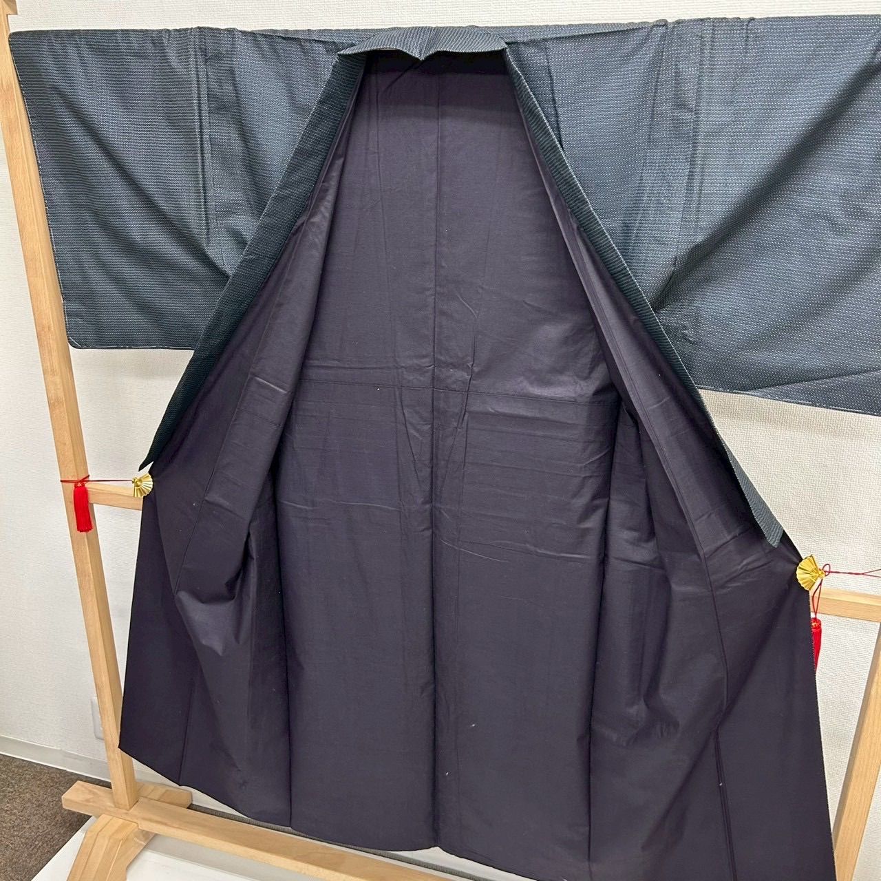 男性着物 本場大島紬 亀甲絣 正絹 着物 MK-1887 - メルカリ