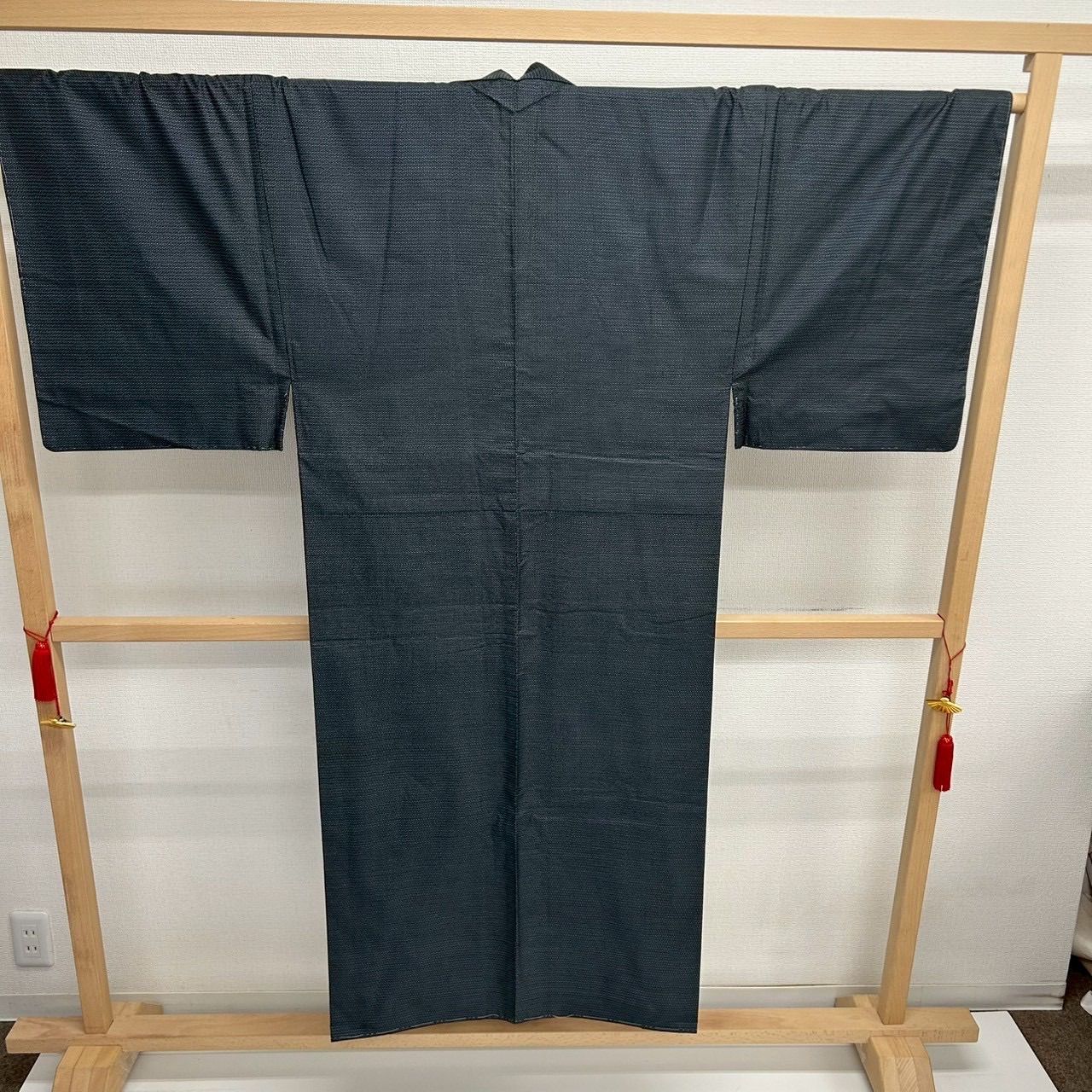 男性着物 本場大島紬 亀甲絣 正絹 着物 MK-1887 - メルカリ