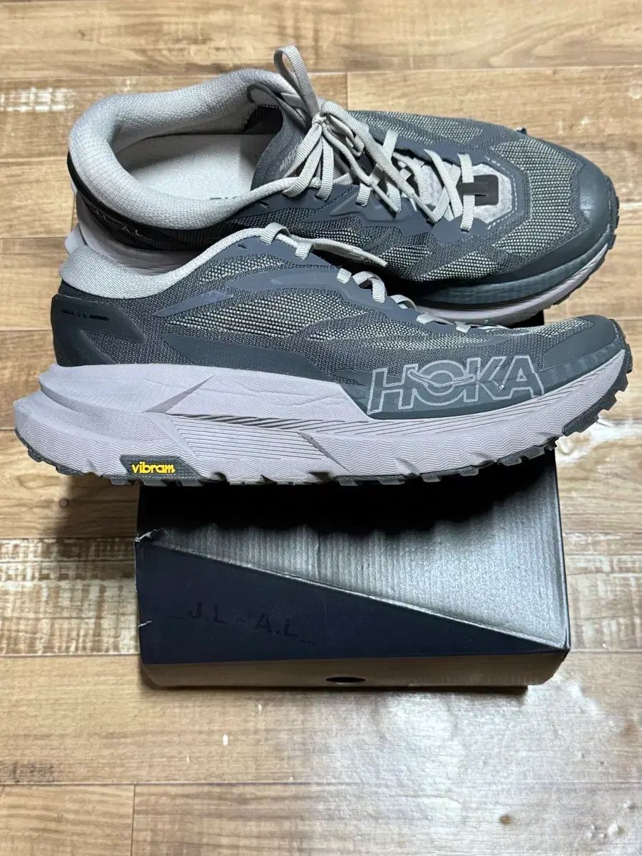 HOKA ONE x J jay L 麻 マファテ ベルーガ ボール ヴァルカニック アッシュ 290