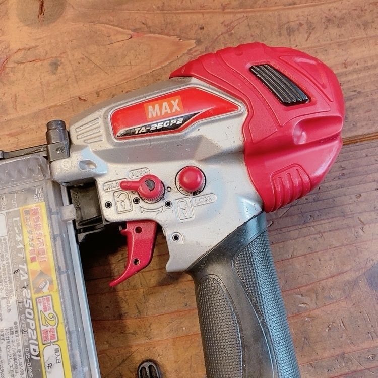  7日保証 MAX マックス 常圧 50 mm ピンネイラ TA-250 P 2 本体のみ 動作良好 釘打機 エアーツール