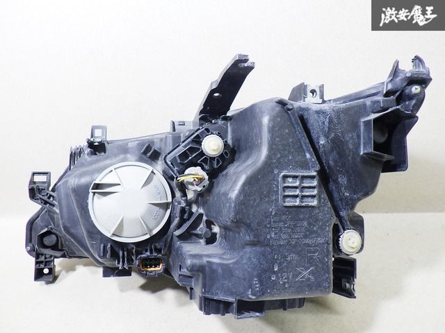 点灯OK!】日産純正 C27 セレナ 販売 ハイウェイスター 前期 ヘッド