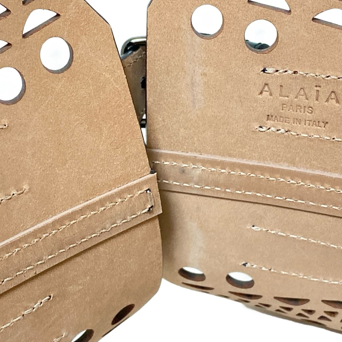 ALAIA(アライア) ベルト 65 - 黒 コルセット/カットワーク レザー