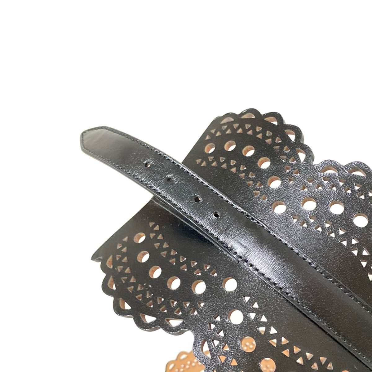 ALAIA(アライア) ベルト 75 - 黒 コルセット/カットワーク/スカラップ